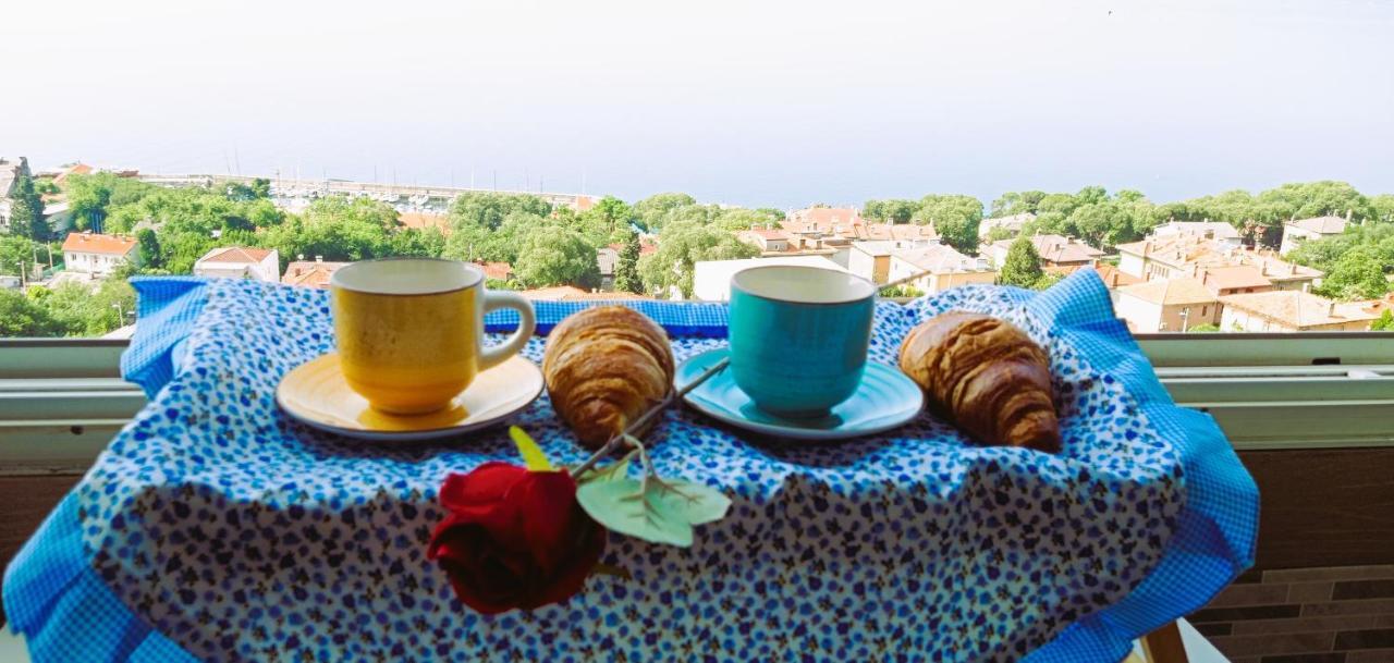 Apartment With View In Rijeka Eksteriør bilde